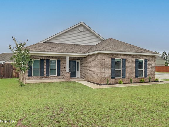 3rd image of 6813 Sweetclover Dr