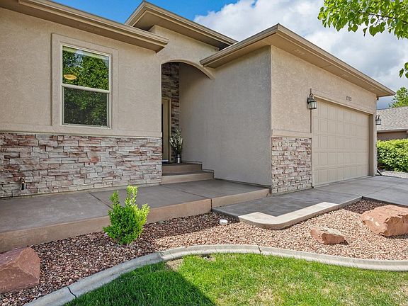 5th image of 1712 Powis Ln