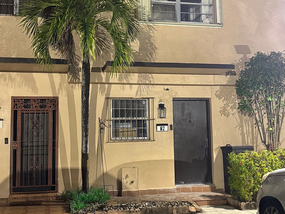 1st image of 121 SW 109th Ave APT M2