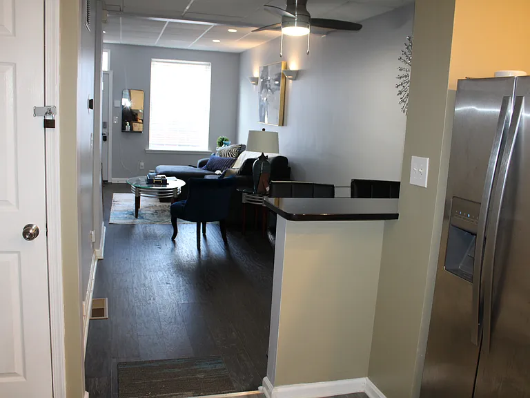 1225 James St — Photo 3