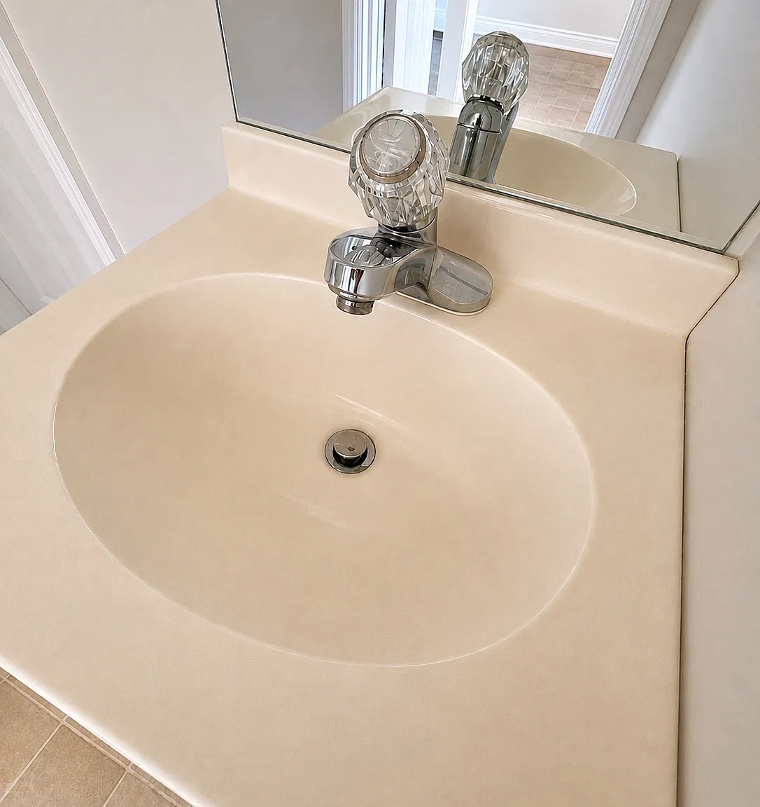 2 bed, 1100 sqft, $1,000 — Photo 4