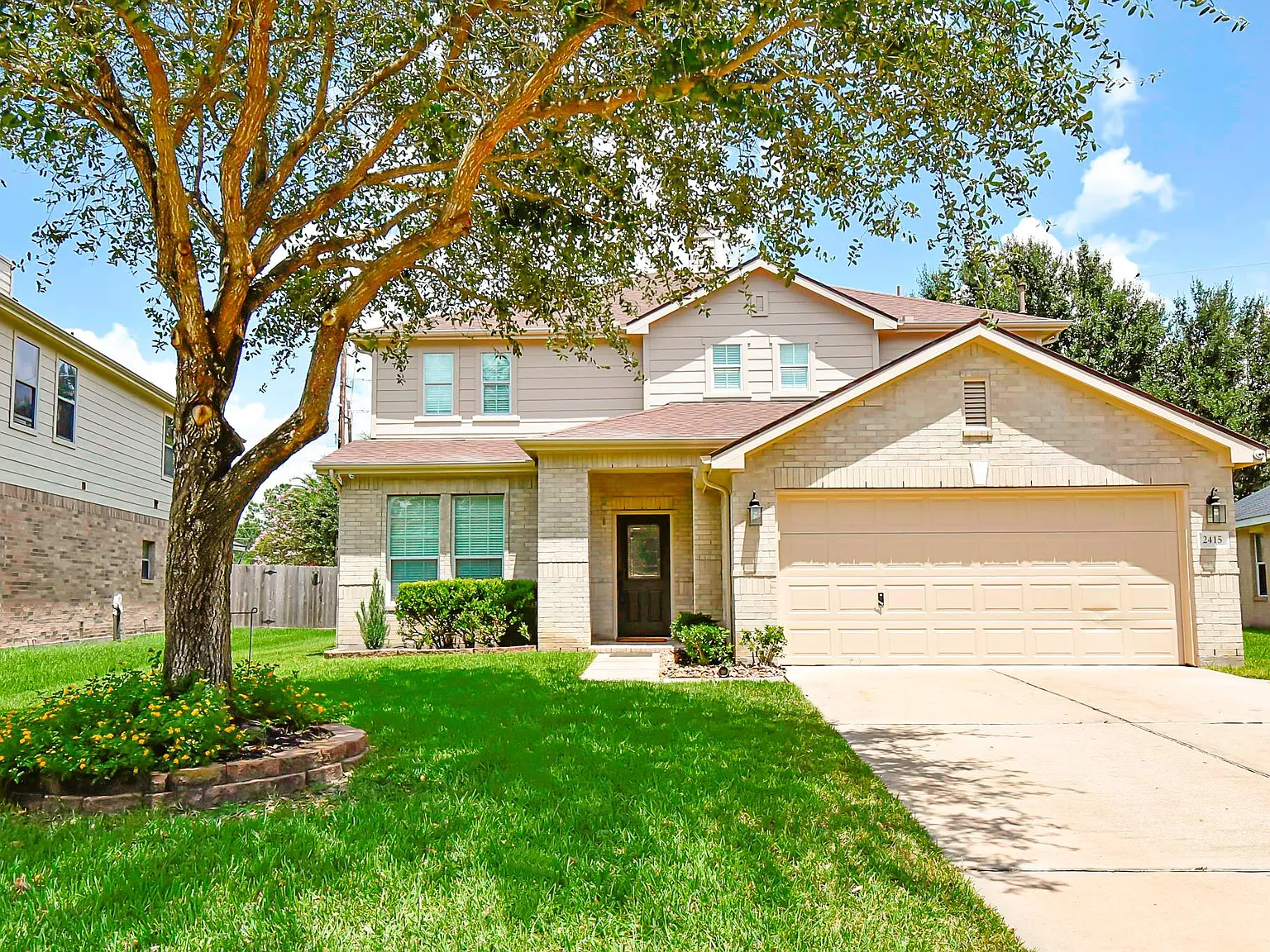 4 bed, 3.5 bath, 2838 sqft, $2,950 — Photo 3