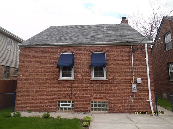4th image of 11220 S Avenue H