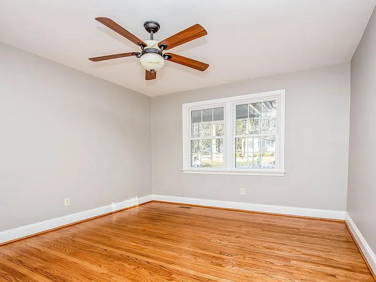 809 Cape Fear Ave — Photo 23