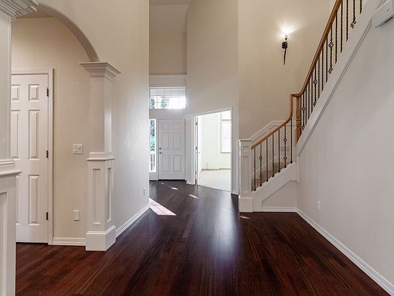 4th image of 2218 NW 123rd St