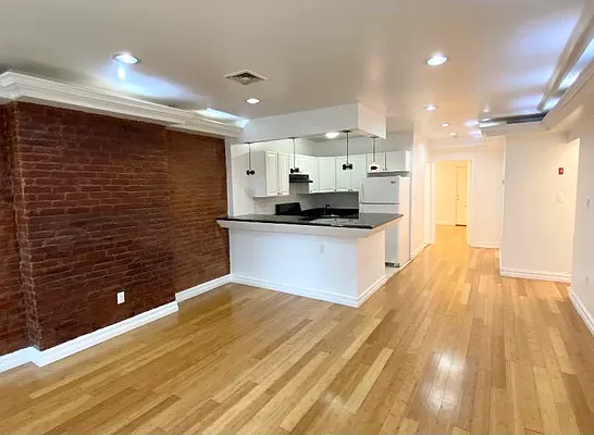 Rented by Voro New York | media 21