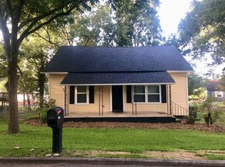509 Connecticut Ave, Greer, SC 29650