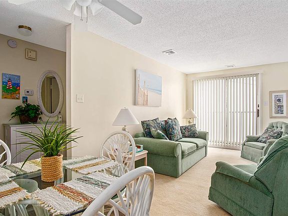 3rd image of 23 38th St APT 106