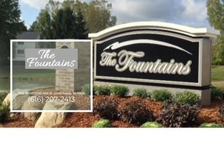 3900 Whispering Way SE, Grand Rapids, MI 49546