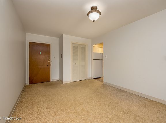 5th image of 4039 Saratoga Ave APT C224