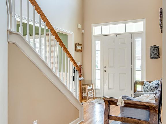 5th image of 1006 Watauga Ct