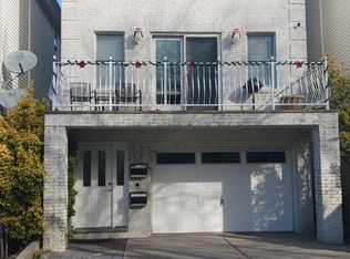 318 Linden Ave, Jersey City, NJ 07305