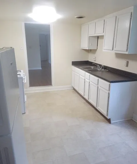 7 Cherry St — Photo 1