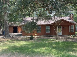 18144 Lark Ln, Conroe, TX 77384