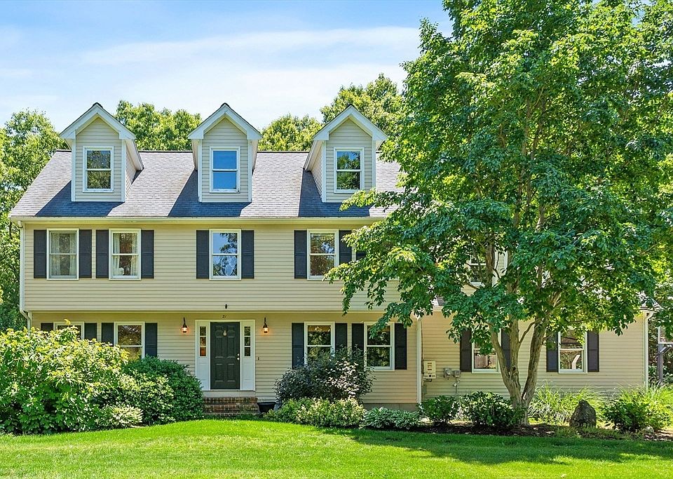1st image of 21 Bridie Ln