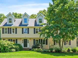 21 Bridie Ln, Norfolk, MA 02056