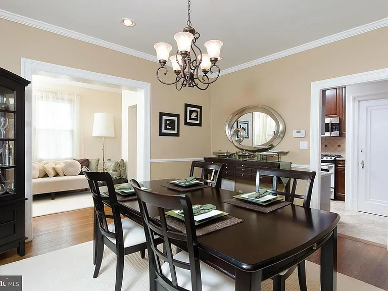 616 Nicholson St NW — Photo 25