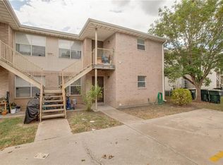 2226 Katy Ln APT B, Georgetown, TX 78626
