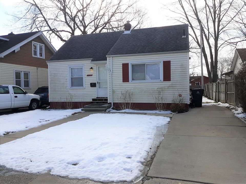 1st image of 18346 Beechwood St