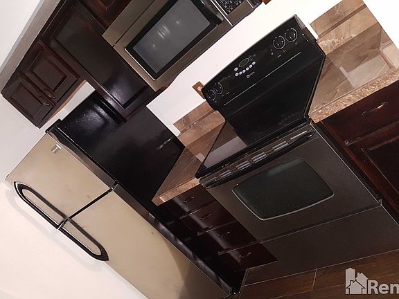 4th image of 3119 W Cochise Dr Unit 148