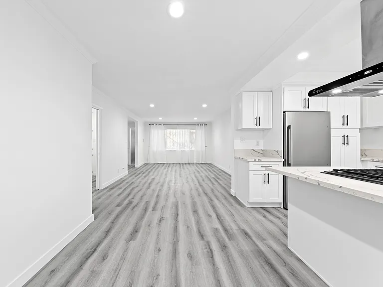 1102 Euclid St #1 — Photo 15