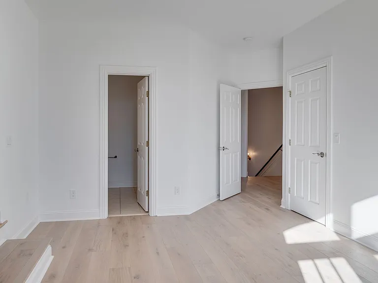 1449 Willowbrooke Cir — Photo 43