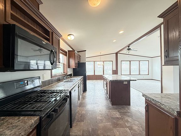 2nd image of 105 20th St NW #455