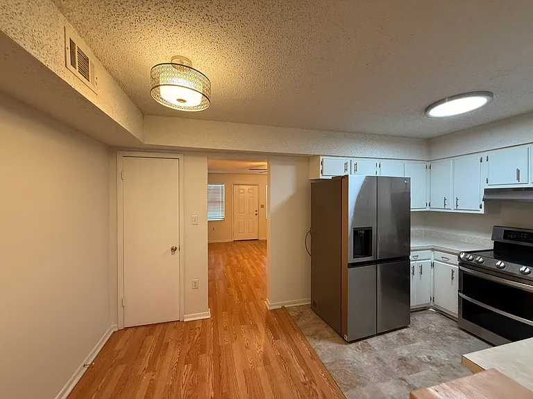 537A Schneider Dr — Photo 5