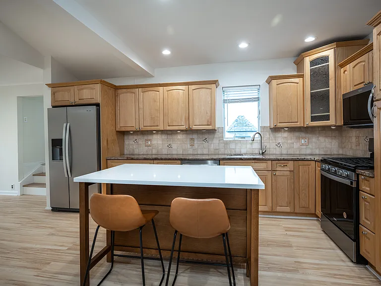 14 Deane Pl — Photo 14