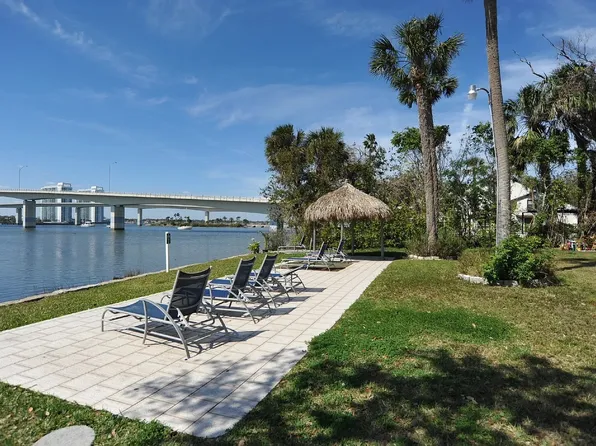 415 N Halifax Ave APT 103, Daytona Beach, FL 32118
