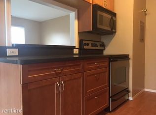 42544 Saratoga Rd #27, Canton, MI 48187