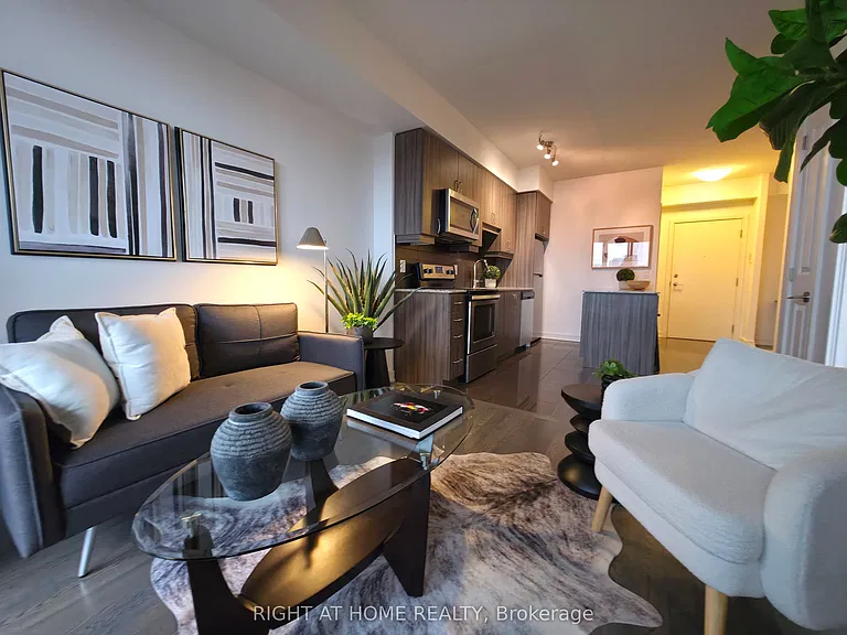 9205 Yonge St N #NE616 — Photo 2