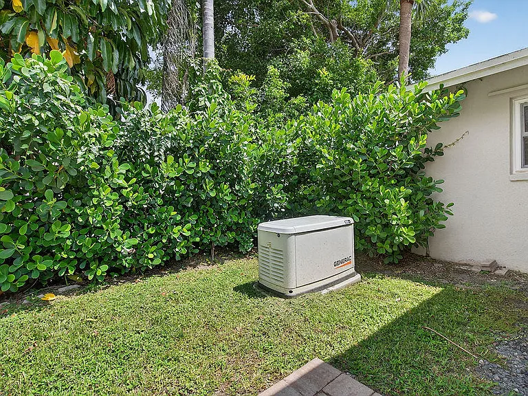 9627 Althea Way — Photo 37