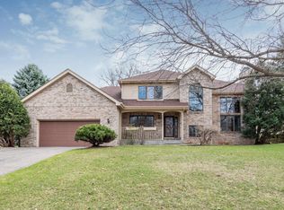 490 Marnie St S, Maplewood, MN 55119