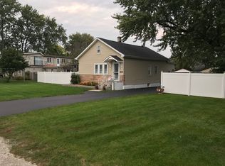 2721 Landen Dr, Melrose Park, IL