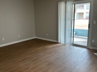 122 Breezewood Dr APT B, Greenville, NC 27858