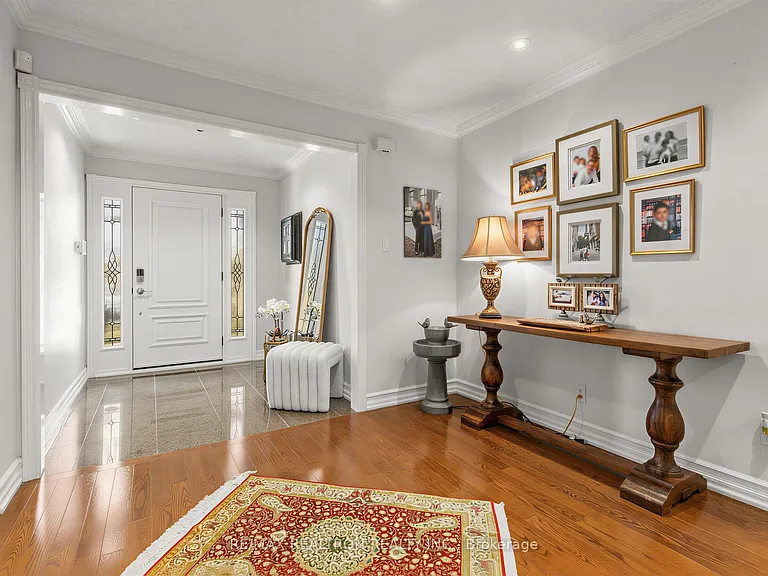 210 Westmount Blvd — Photo 5