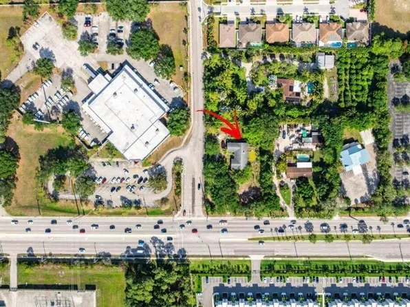 4390 S Jog Road, Greenacres, FL 33463