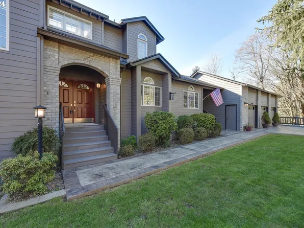 9885 SE Tower Dr, Damascus, OR 97089