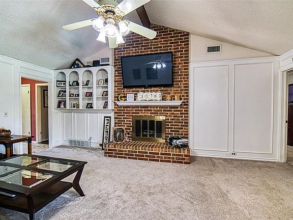 3rd image of 4504 Kingswick Dr