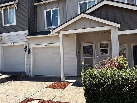 3rd image of 17275 SE Elias Ct