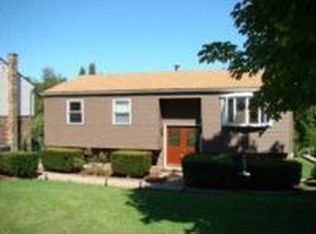 3870 Edge Rd, Pittsburgh, PA 15227