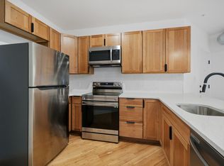 Welcome to Emerald Fox Lofts, Philadelphia, PA 19133