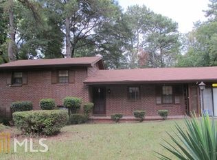 1077 Forest Valley Dr SE, Atlanta, GA 30354