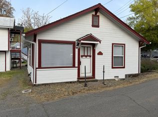 34 Center St, Weaverville, CA