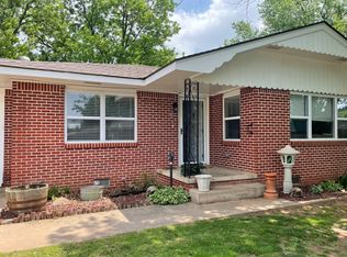 420 SE 5th St, Lexington, OK 73051