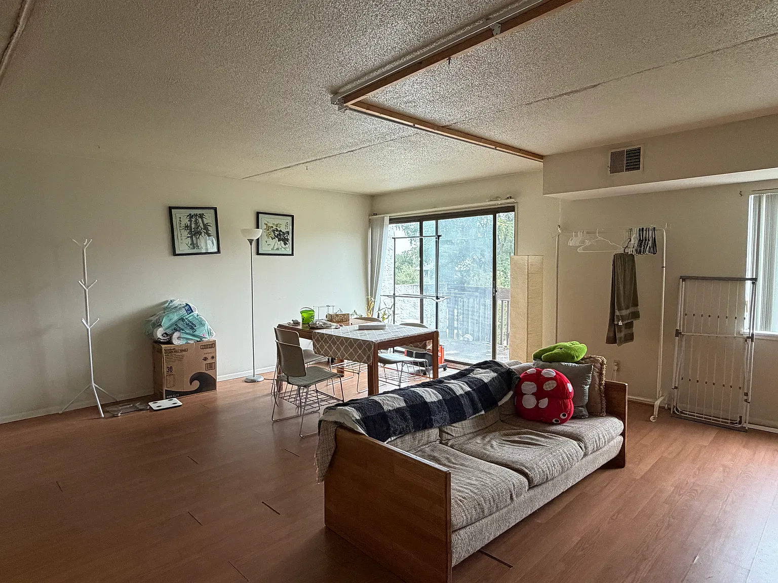 2 bed, 1066 sqft, $1,480 — Photo 3