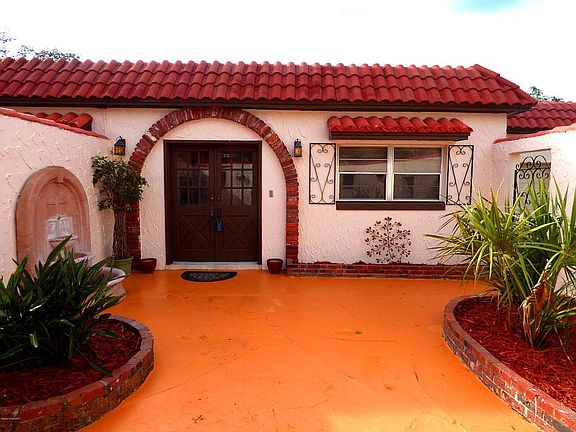 5th image of 2165 Melaleuca Dr