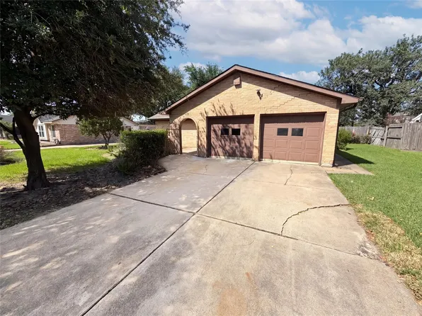 342 Queenstown Rd, Houston, TX 77015