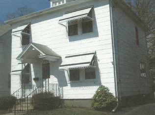 58 Alenier St, Hamden, CT 06514